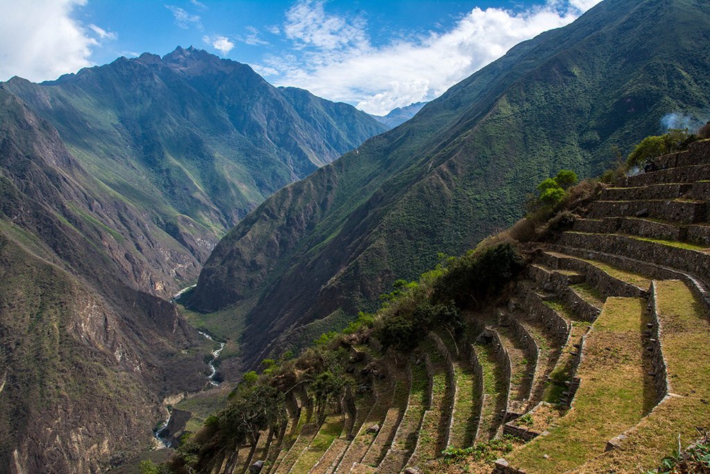 Ancient terraces en route from Lucmabamba to Aguas Calientes