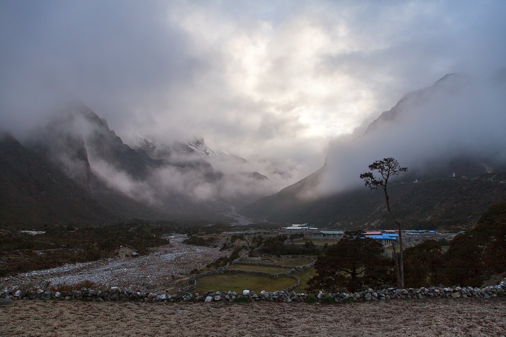 The village of Thame near Namche Bazaar