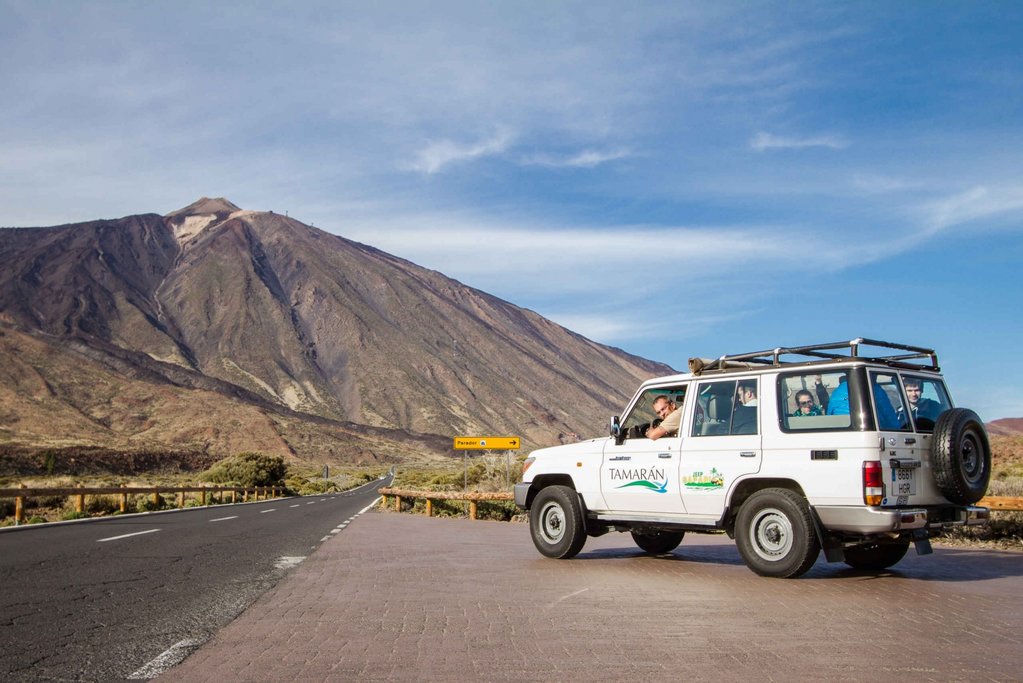Teide Excursion in Safari Jeeps