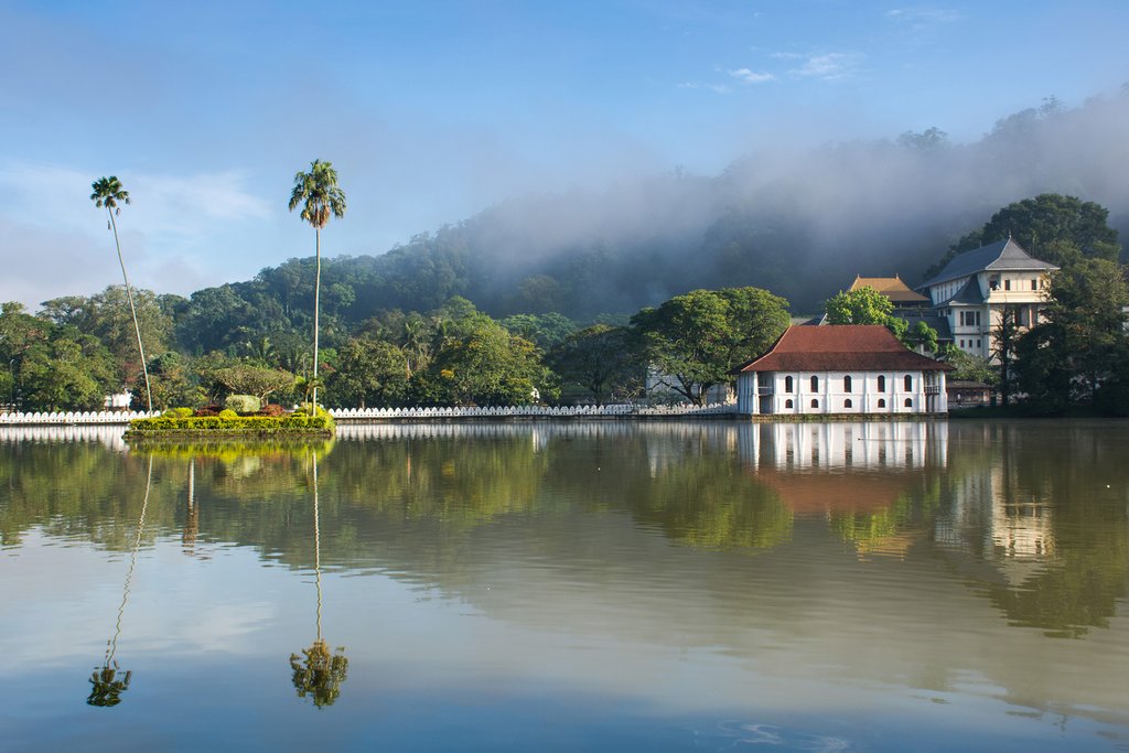 Take a walk around the Bogambara Lake in the morning