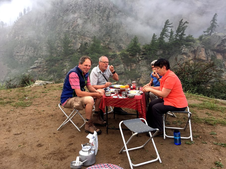 A break for a hot lunch before continuing back onto the trail 