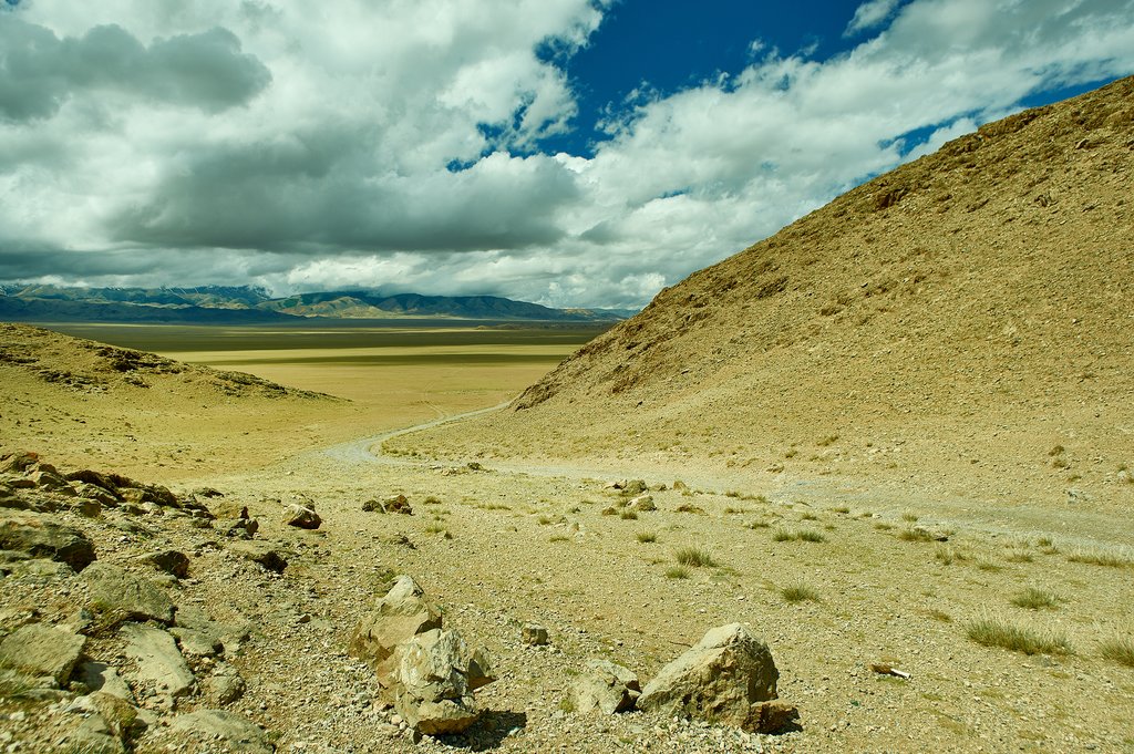 Drive through the Altai Mountain passes on our way to the Vulture's Mouth