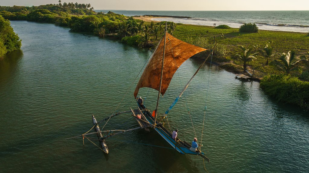 Catamaran in Ginoya
