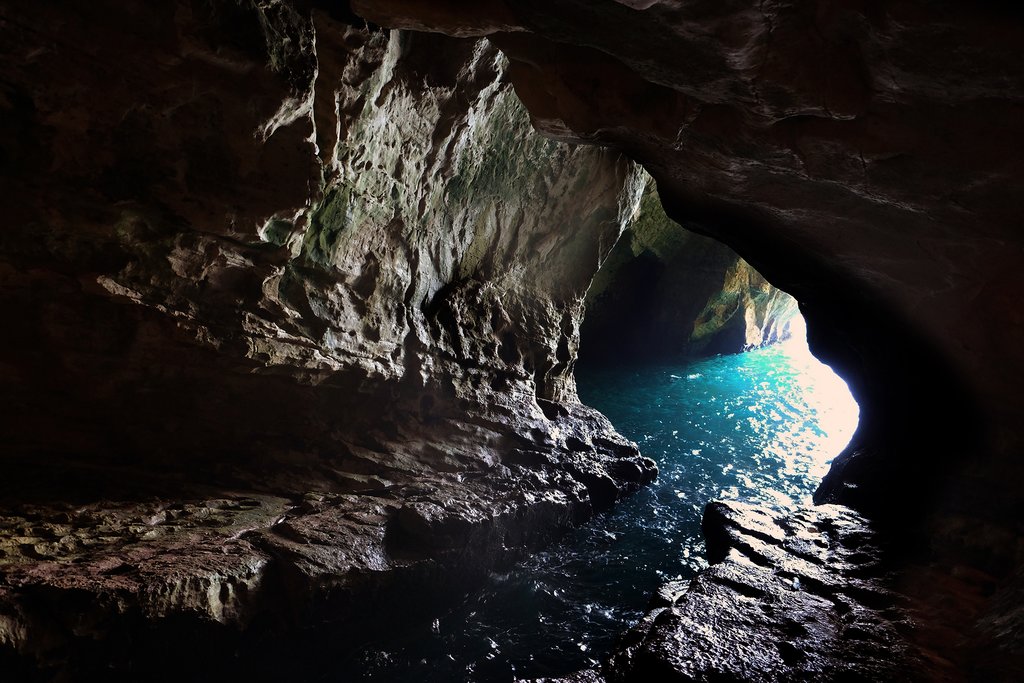 Israel - Rosh HaNikra - Chalk cliff grottoes
