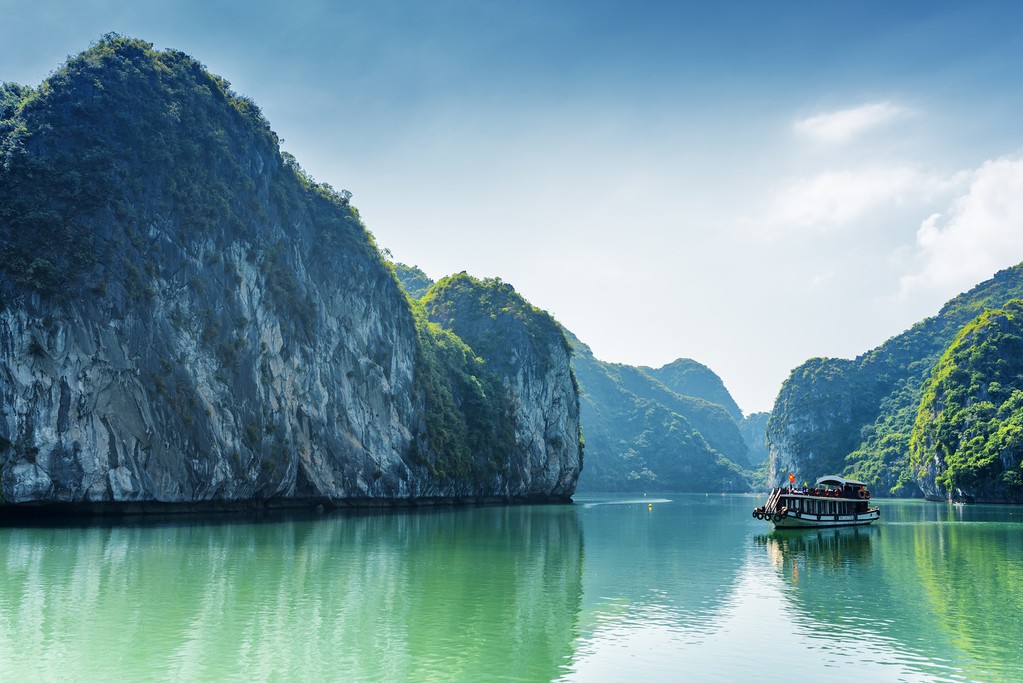 Ha Long Bay