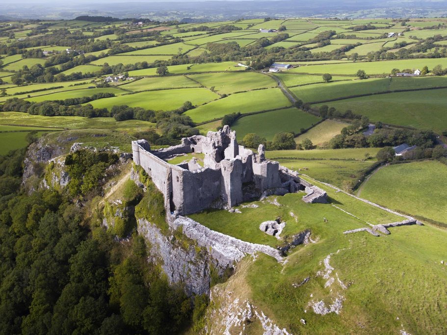 Castell Carreg Cennen