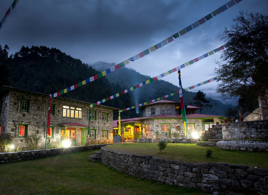 Yeti Mountain Home, Phakding
