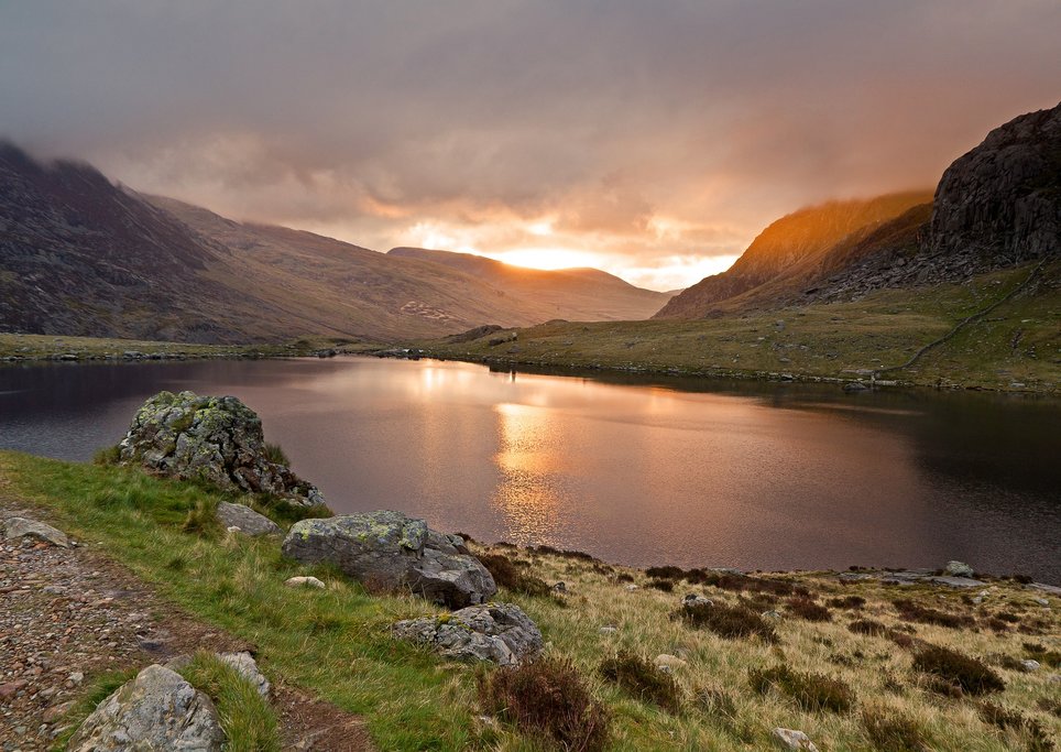 Take a walk around the beautiful Lake Idwal, Snowdonia
