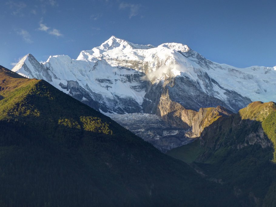 Morning view of the Annapurna range