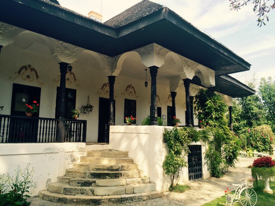 Belu Mansion