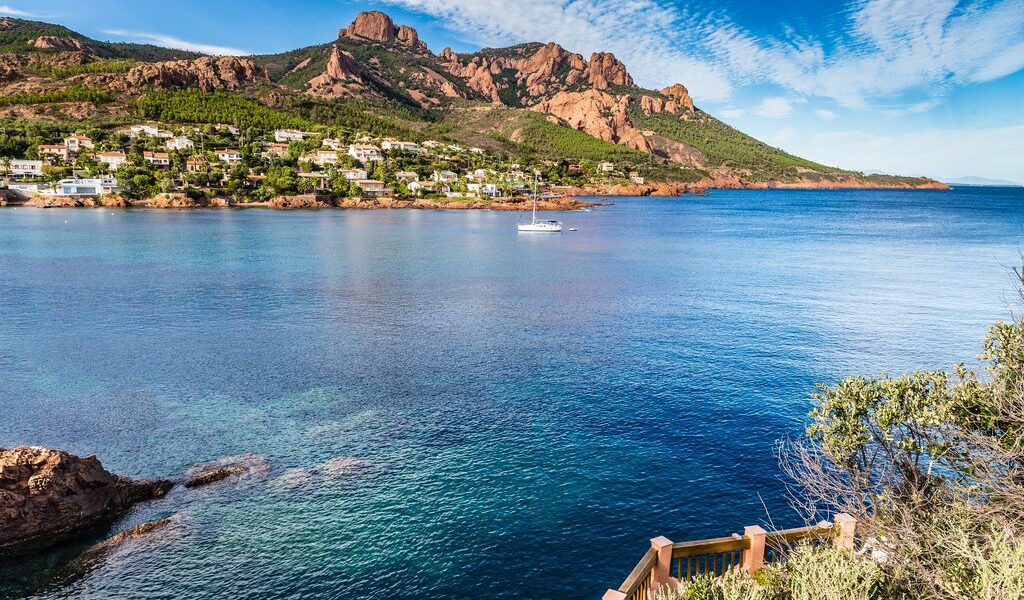 big-e72a6a3f4d84d4213c9ec88edf2b456c