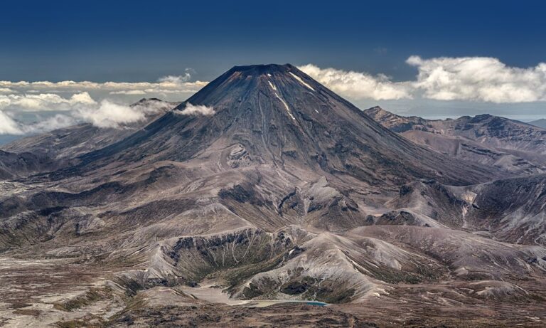 New Zealand: 'Middle Earth' Family Tour of the North Island - 10 Days