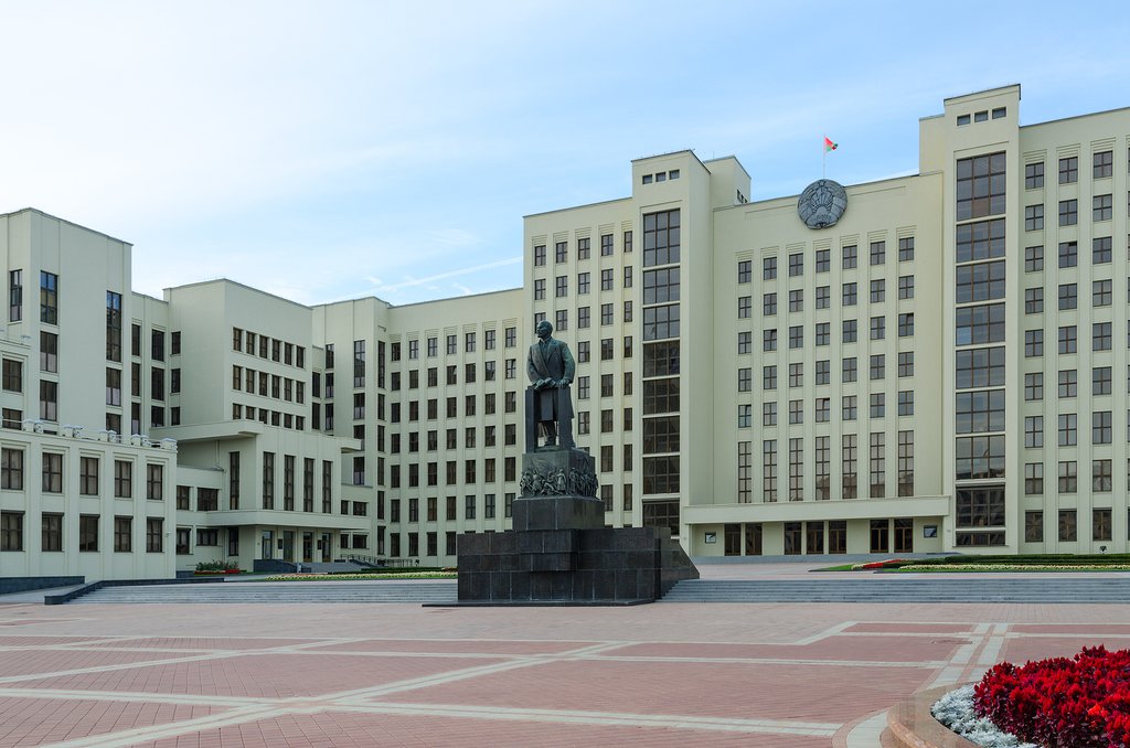 Monument to Lenin and Government House on Independence Square Minsk Belarus