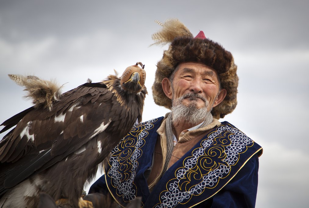 Eagle hunter near Bayan Olgii