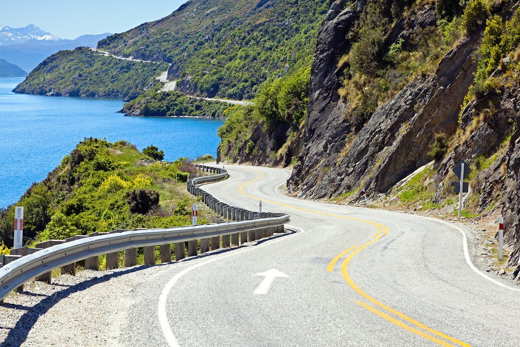 The scenic drive to Queenstown
