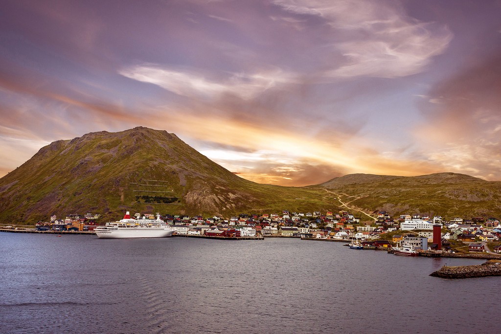 Your next stop is this pretty port town