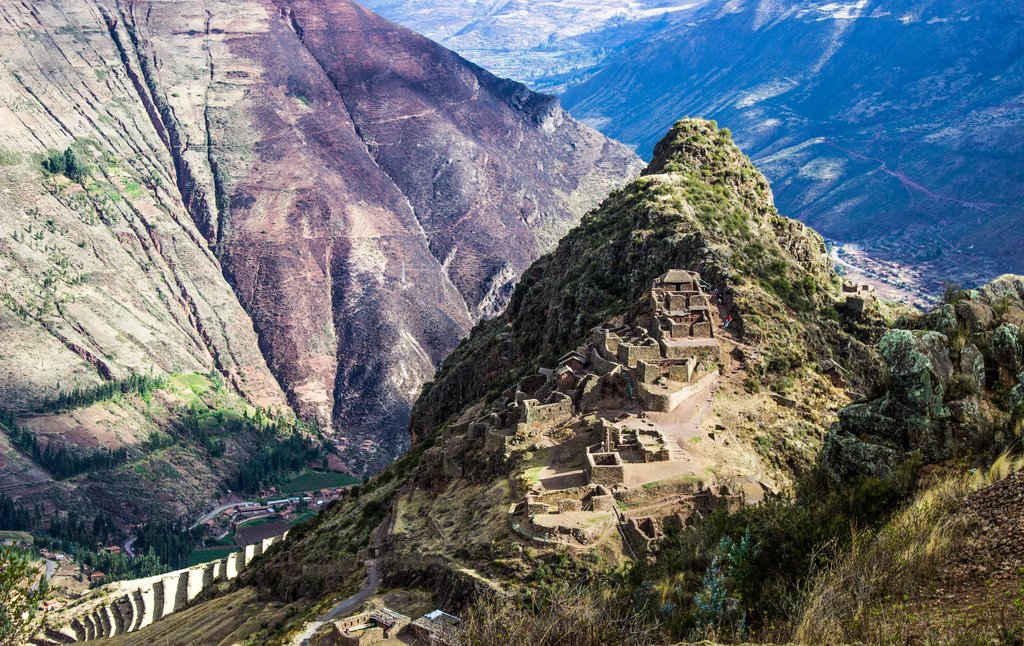 The impressive ruins of Pisac © Kiki Deere