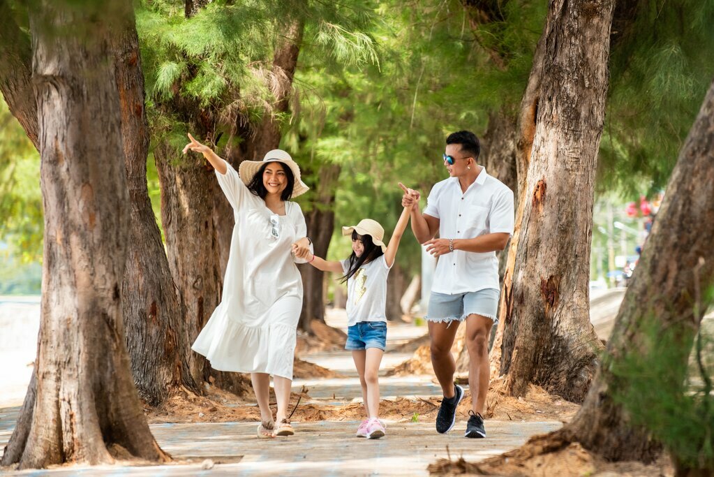 Spain - Family - Explore the parks of Barcelons with your family