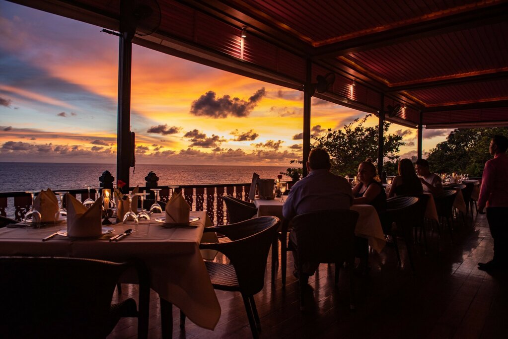Romantic Dinner at Baan Rim Pha Restaurant Kalim