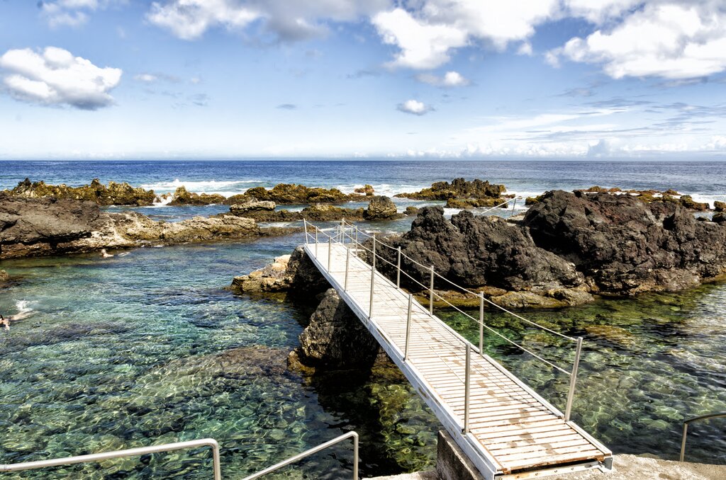 Biscoito natural lava rock pool