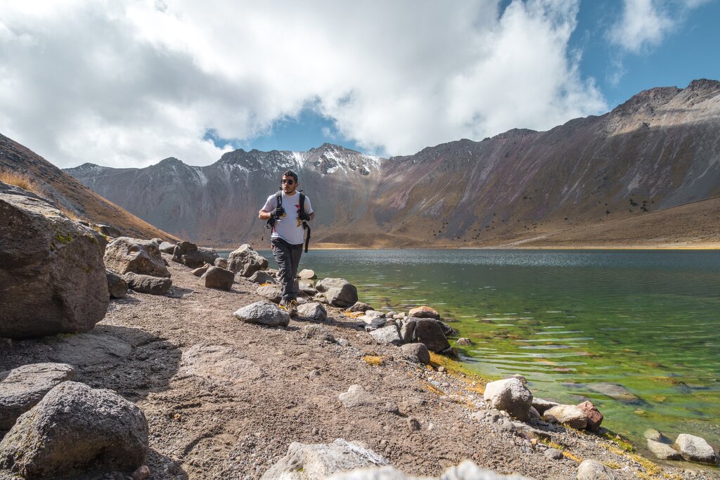Embark on two-day trekking adventure to the Amanalco Basin