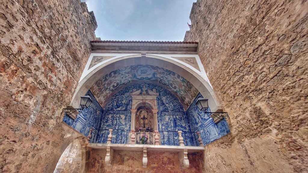 City Gate Azulejo in Óbidos