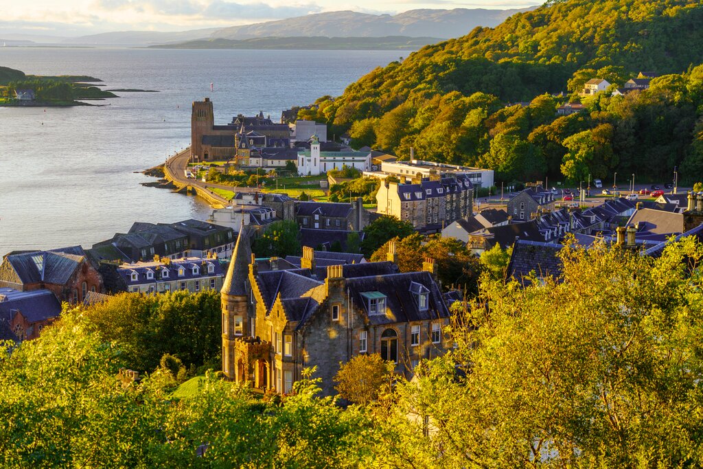 Stay a night in the charming coastal town of Oban in western Scotland
