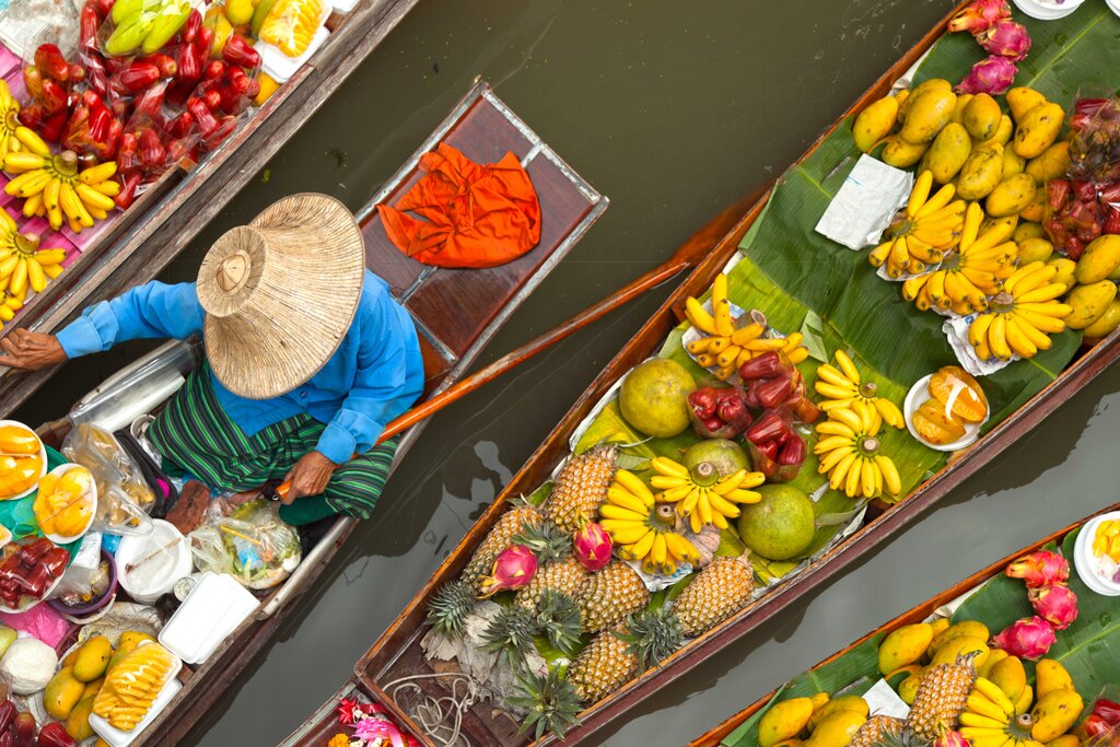 Damnern Saduak Floating Market Tour (half day)
