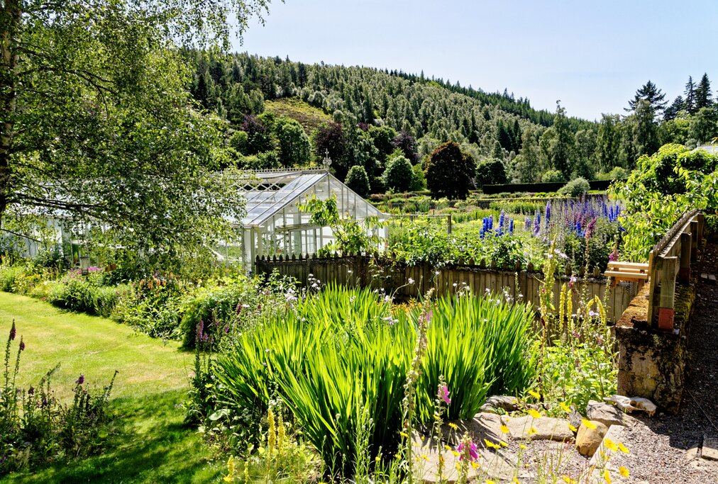 Drive through Cairngorms National Park and visit the grounds of Balmoral Castle