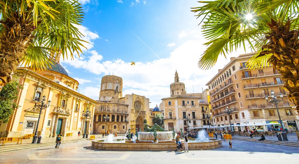 Plaza de la Virgen