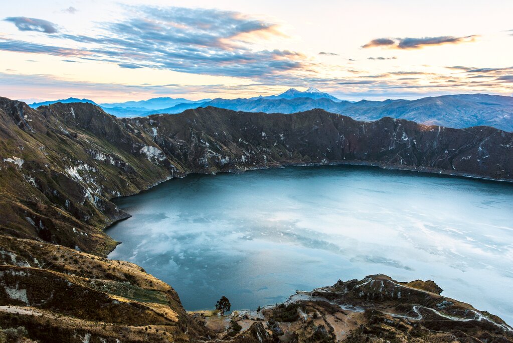 Sweeping views of Ilinizas Nature Reserve and Quilotoa Lake