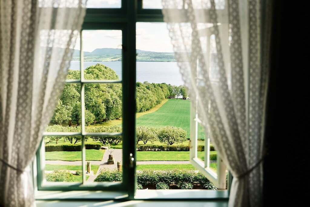 Your trip kicks off at a luxurious country estate near Nes (photo courtesy of Herregården Hoel)