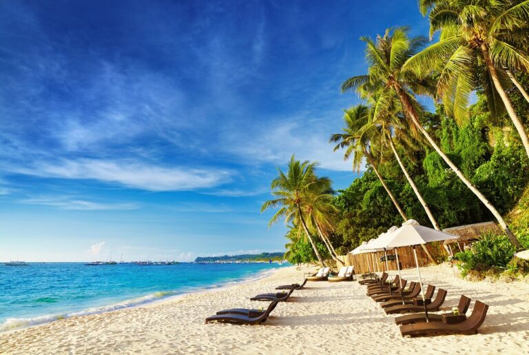 Philippines Relaxed City & Island Getaway: Manila, Boracay, Cebu & Coron - 14 Days