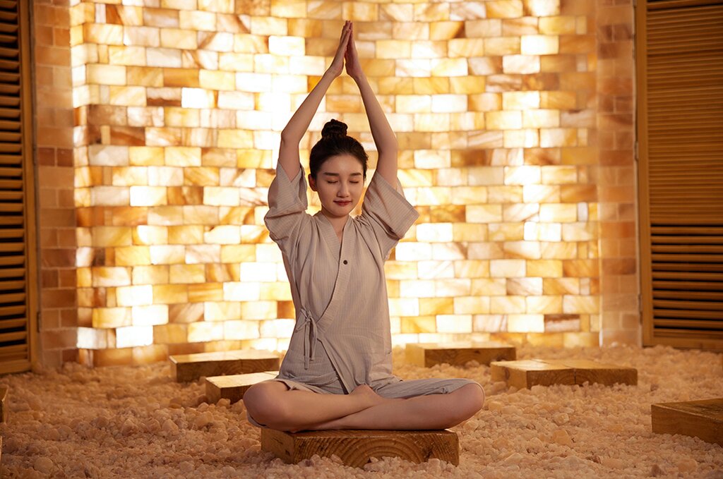 Busan Sightseeing with Hot Springs Spa Experience