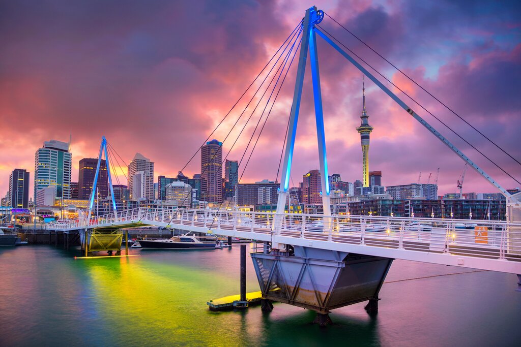 Auckland's skyline in the evening