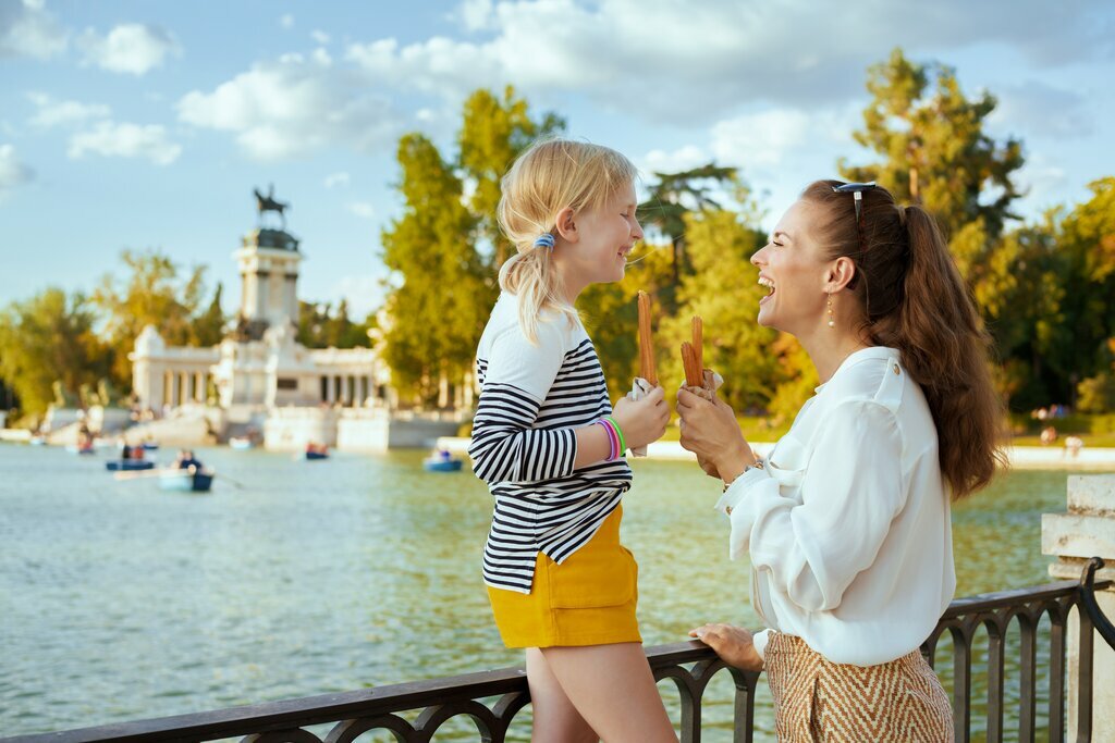 El Parque Retiro, the perfect spot for churros con chocolate