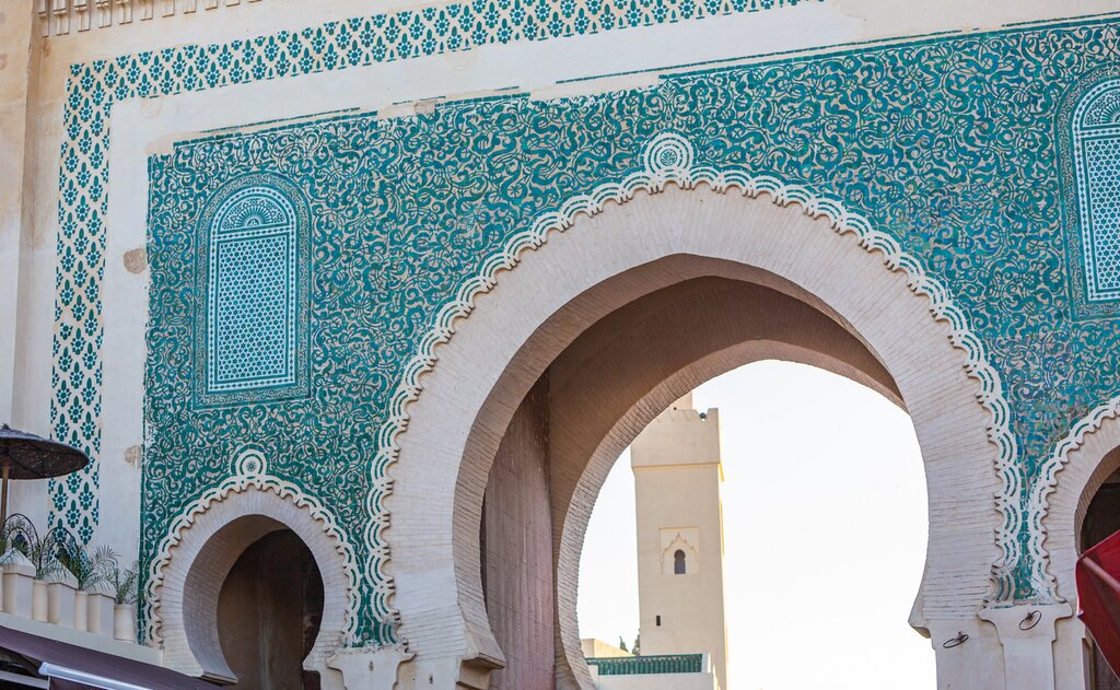 Bab Bou Jeloud, ornate city gate of Fes el Bali, the old city of Fez