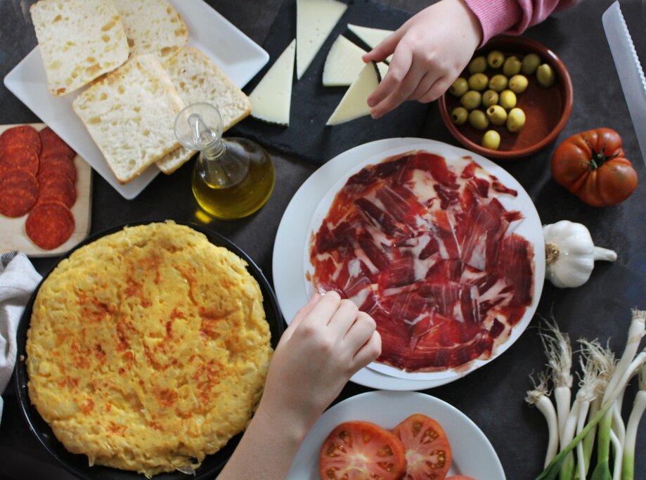 Enjoy a family food tour