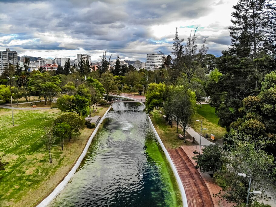 Check out Quito's Carolina Park on a cycling tour of the city