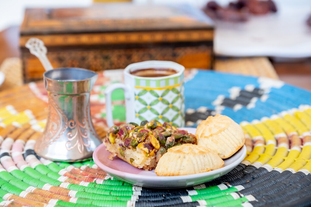Experience the warmth of Jordanian hospitality with this 11-day journey through its culture and cuisine