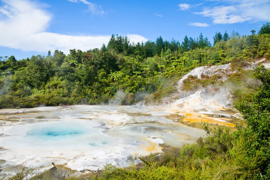 Orakei-Korako Geyserland