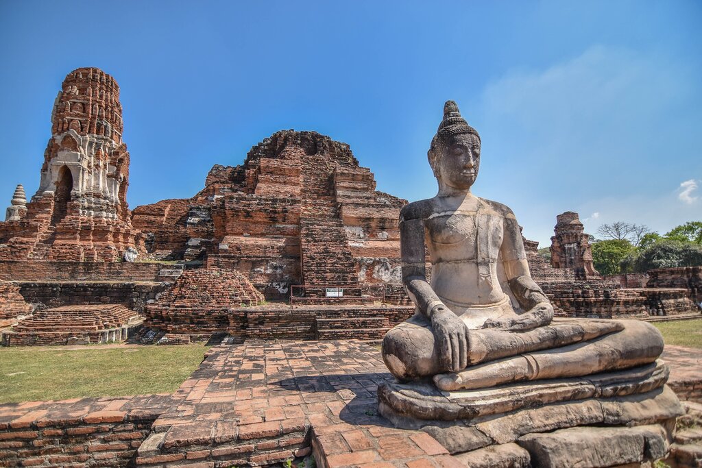 Travel From Kanchanaburi To Chiang Mai With Ayutthaya Visit