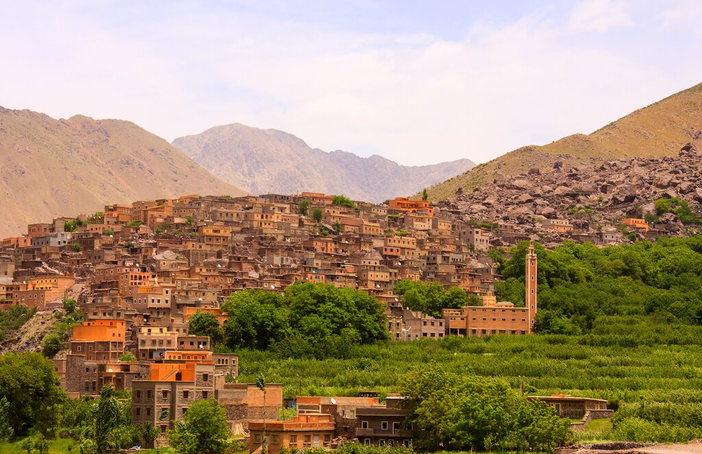 From Bustling Medina to Mountain Tranquility: Marrakech to Imlil Transfer