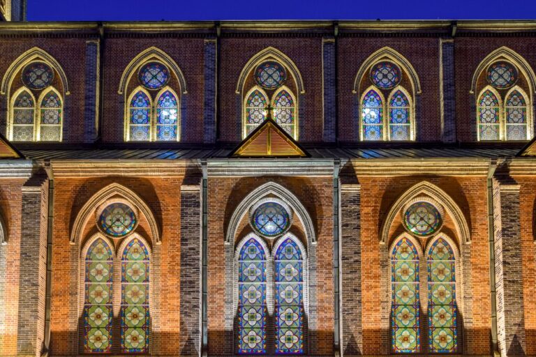 Catholic Sites & Cultural Highlights of South Korea - 8 Days
