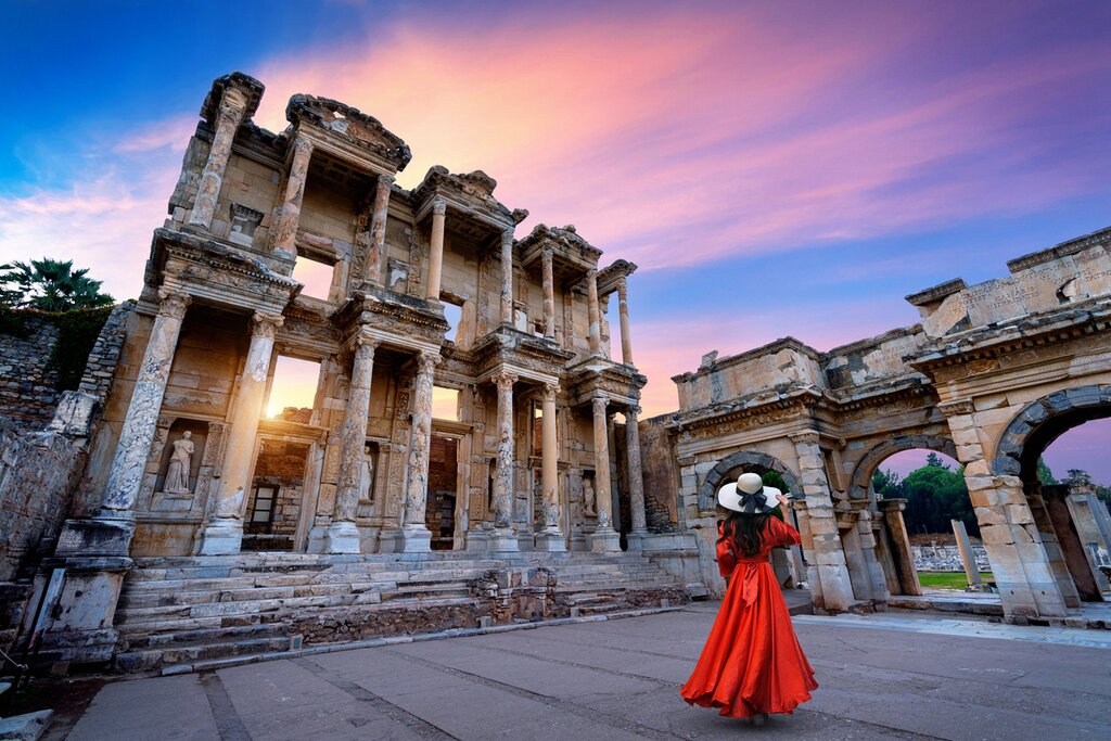Explore ancient wonders like the Celsus Library in Esphesus on your Turkey journey