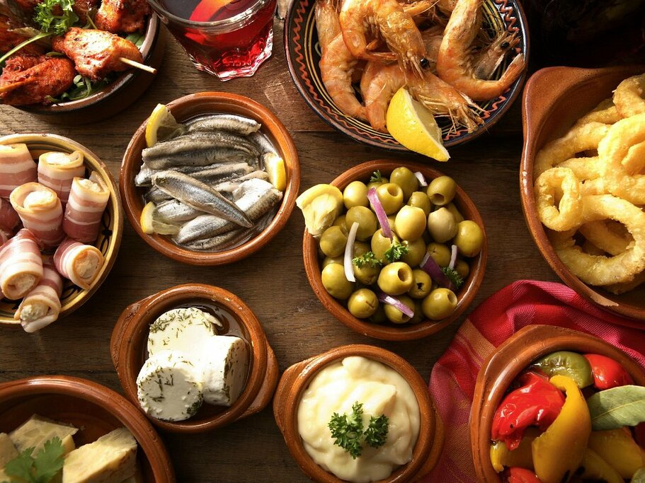 Wine & Gourmet Tapas Tour