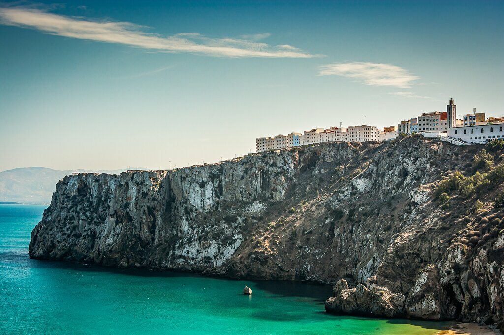 Al Hoceima: Relaxing where the cliffs meet the sea