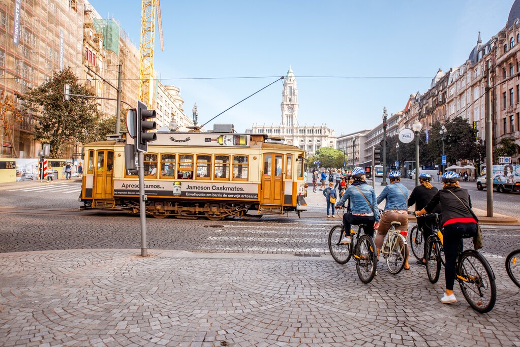 Get to know Porto by E-bike 