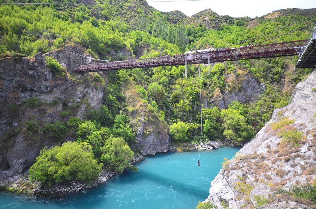 Bungee jumping on the Kawarau Bridge