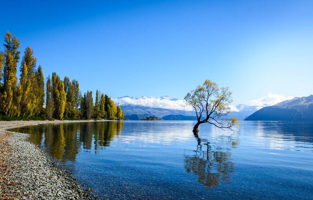 Visit top natural attractions near Wānaka